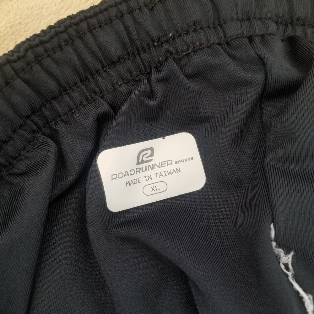 Running shorts - Picture 4 of 4